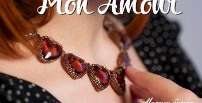 Колье из бисера и бусин «Mon Amour»